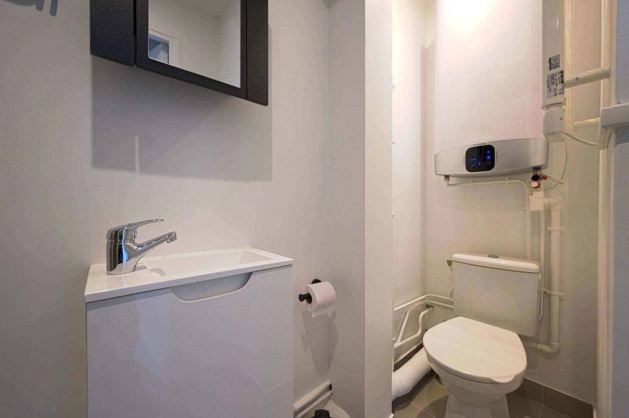 Modern Bright Apartment In Appart'Hotel Saint-Maur-des-Fossés Eksteriør billede