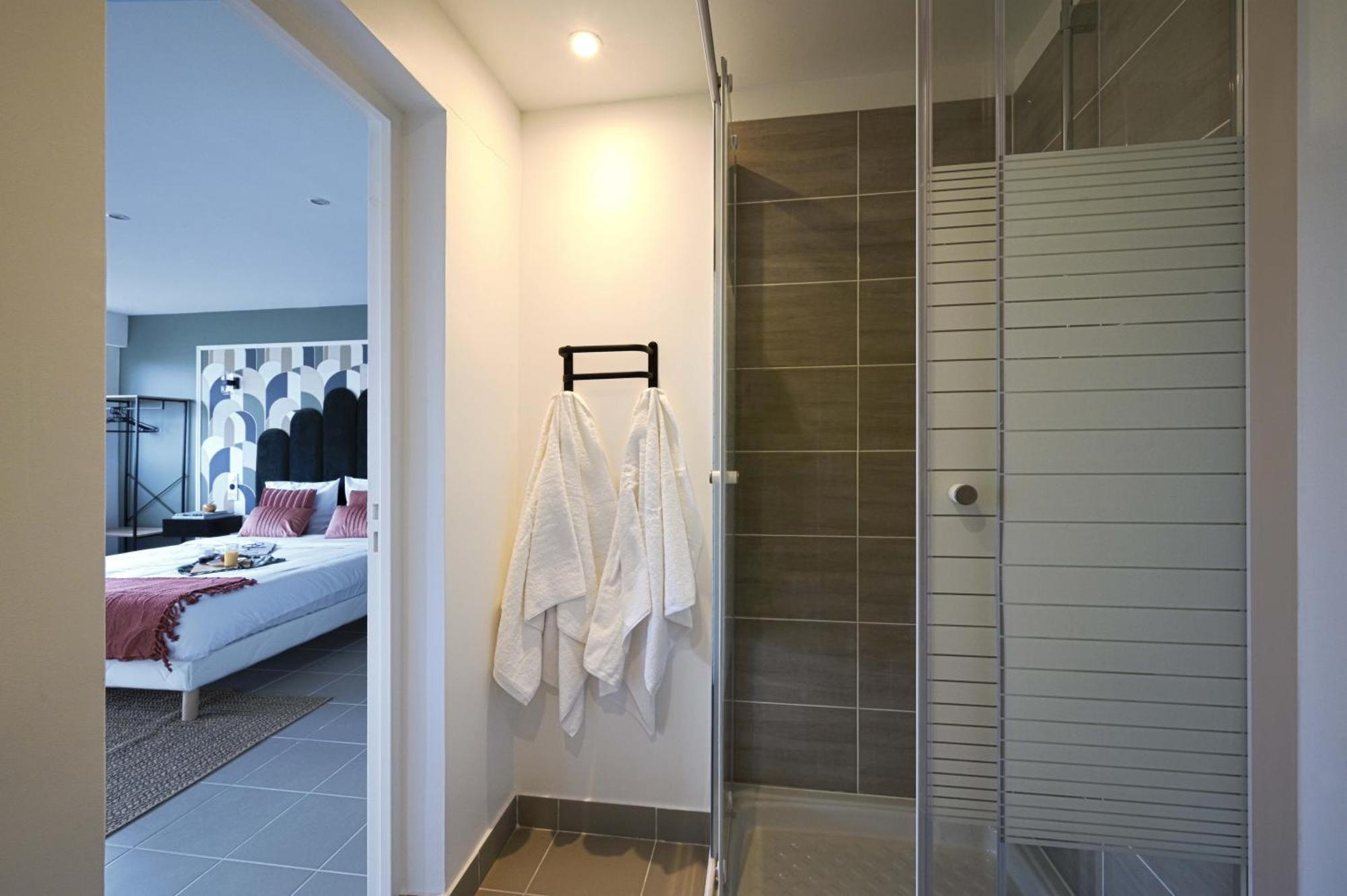 Modern Bright Apartment In Appart'Hotel Saint-Maur-des-Fossés Eksteriør billede